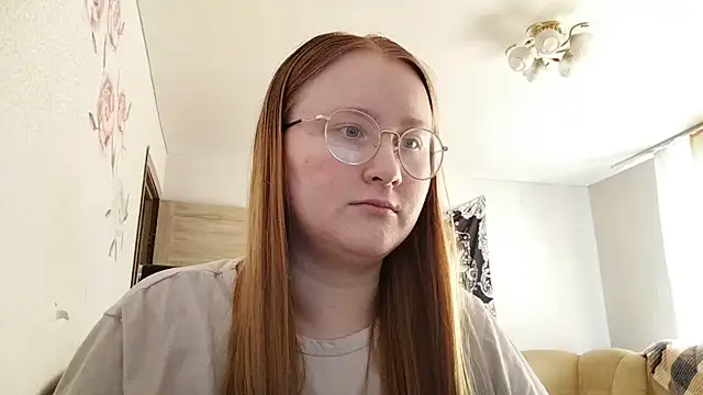 AnikaLipps online show from May 24, 3:01 pm