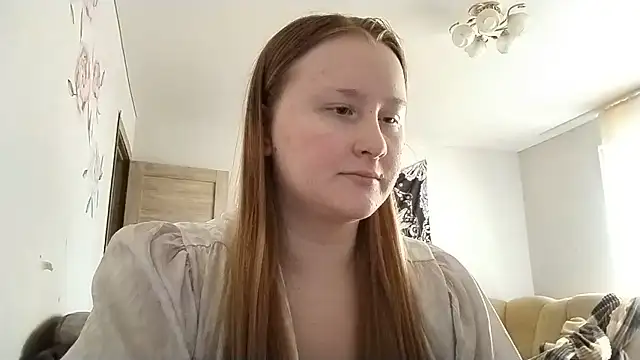 Snapshot of AnikaLipps chatting on June 2, 2:39 pm AnikaLipps online show from June 2, 2:39 pm