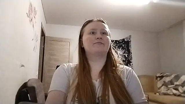 Snapshot of AnikaLipps chatting on June 11, 1:38 am AnikaLipps online show from June 11, 1:38 am