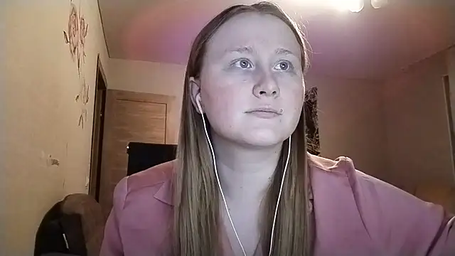 AnikaLipps online show from April 6, 12:06 am