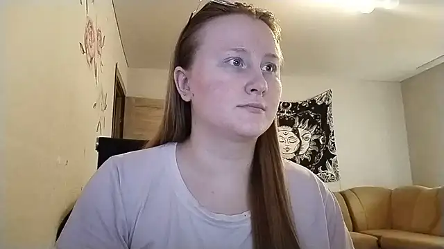 Snapshot of AnikaLipps chatting on July 18, 4:26 pm AnikaLipps online show from July 18, 4:26 pm