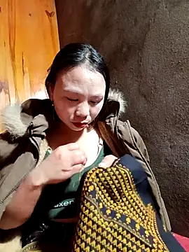 Pretty girl 2 online show from February 27, 2:23 am