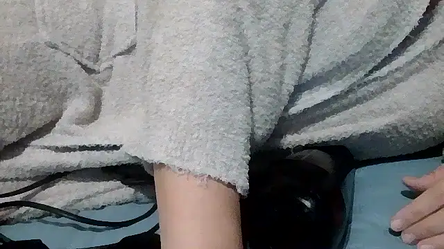 luanahot1 online show from April 13, 7:18 pm