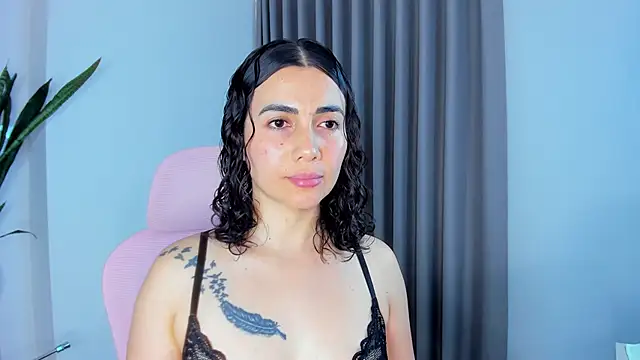 sara ospina22 online show from April 23, 6:09 pm