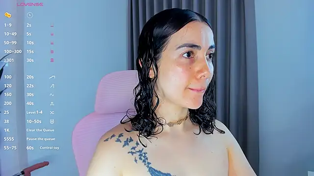 sara ospina22 online show from May 5, 11:46 am
