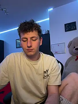Germanyhot19 online show from May 5, 9:01 am