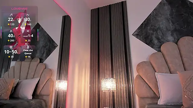 LunaVelour13 online show from March 29, 6:31 pm