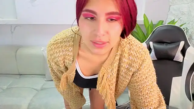 emily  tp online show from February 20, 12:51 pm