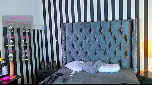 Snapshot of Kinsleybrown chatting on June 8, 10:05 am Kinsleybrown online show from June 8, 10:05 am
