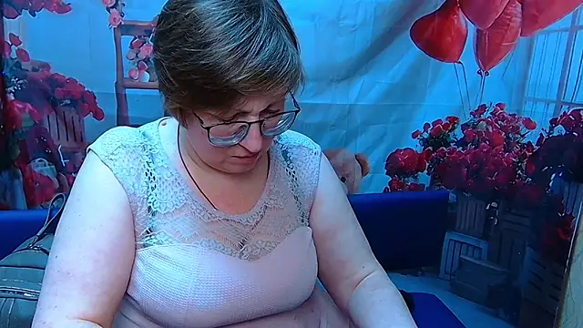 RadaChudna online show from April 1, 1:41 pm