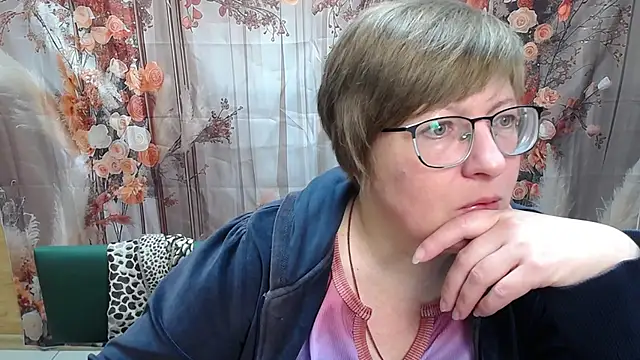 RadaChudna online show from April 12, 5:11 am