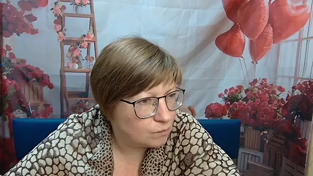 Snapshot of RadaChudna chatting on April 23, 5:58 am RadaChudna online show from April 23, 5:58 am