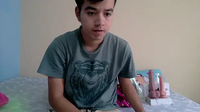 Snapshot of IronDante chatting on April 20, 12:08 pm IronDante online show from April 20, 12:08 pm