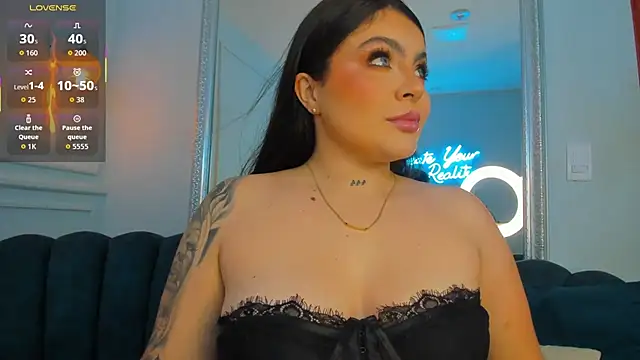 Zafiro21  online show from April 21, 7:31 pm