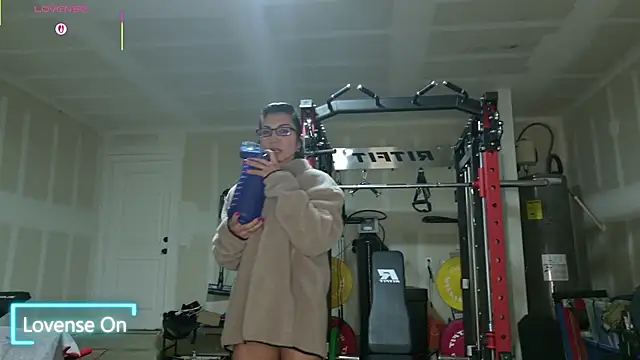 Snapshot of lunasexy79 chatting on February 22, 4:41 pm lunasexy79 online show from February 22, 4:41 pm