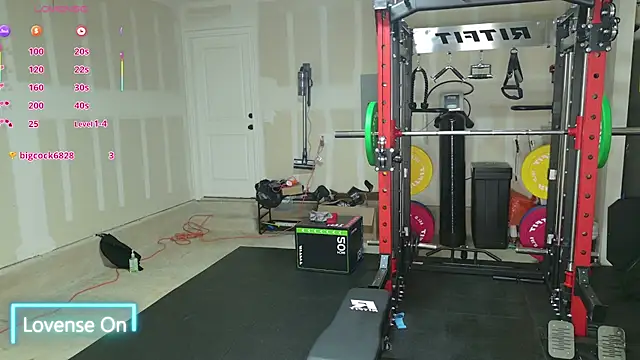 Snapshot of lunasexy79 chatting on February 17, 3:09 pm lunasexy79 online show from February 17, 3:09 pm