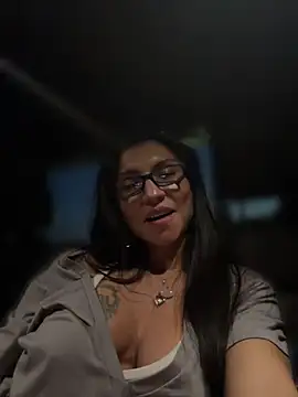 lunasexy79 online show from May 23, 1:37 am