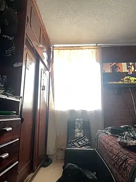 ZoE-sweettt online show from April 6, 10:22 pm