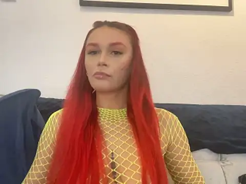 FoxyValentine online show from April 4, 2:45 pm