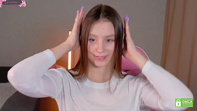 KateNickson online show from April 19, 5:30 am