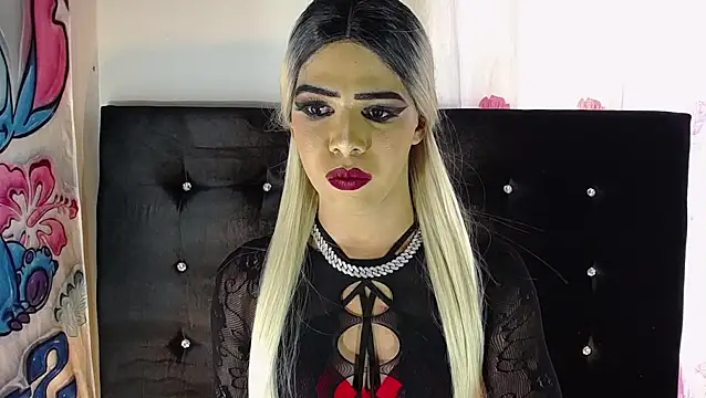 Kristal Queen01 online show from May 22, 5:55 pm