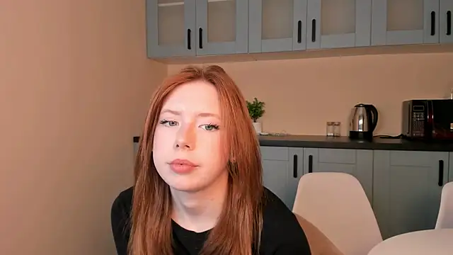 StellaBev online show from April 1, 8:06 pm