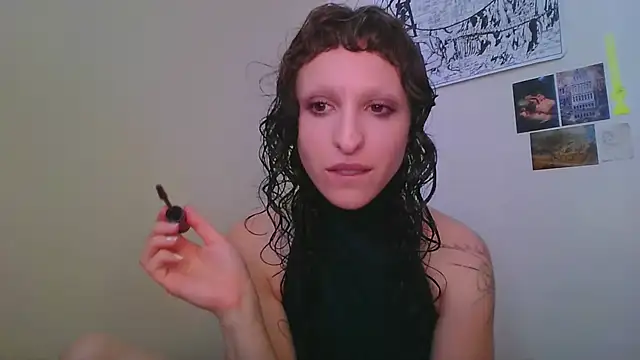 Snapshot of rhizomata chatting on June 22, 12:13 pm rhizomata online show from June 22, 12:13 pm
