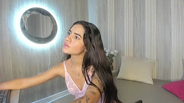 Isabellaa Rosee online show from June 19, 8:03 pm