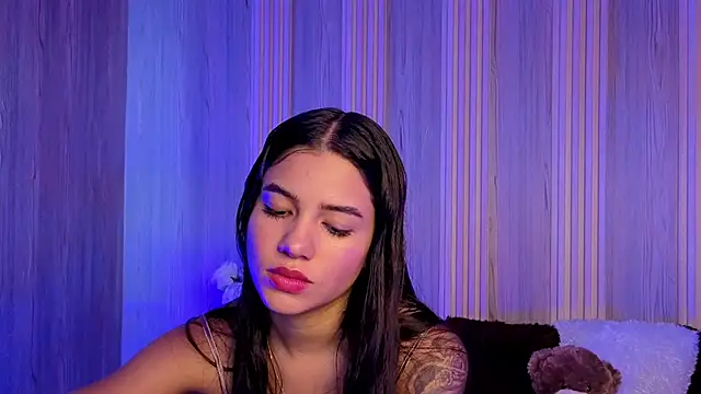 Isabellaa Rosee online show from July 24, 8:05 pm