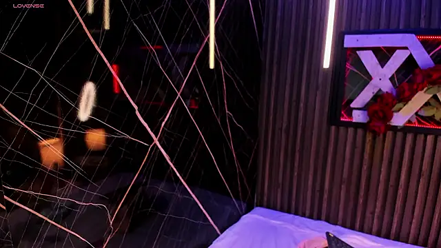 CamilaParisi online show from March 4, 12:02 pm