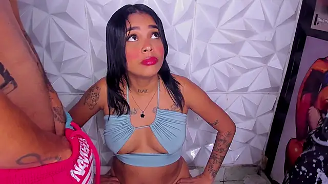 wild little bitch2026 x online show from March 31, 4:25 am