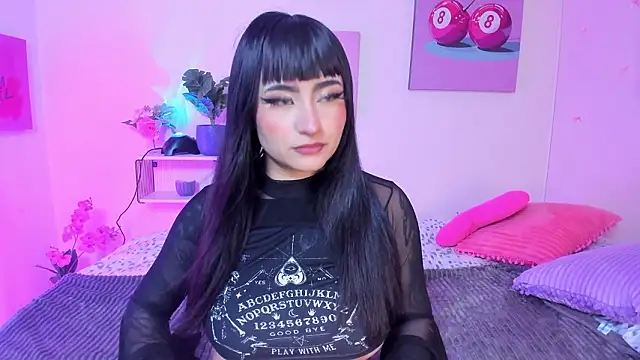 NaeniaDemon  online show from March 3, 3:46 am