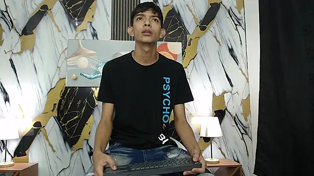 KITTY BOSH online show from March 15, 1:07 pm