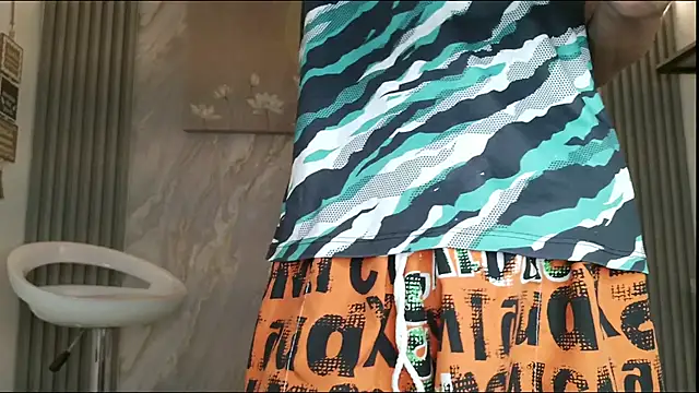 KITTY BOSH online show from April 14, 1:16 pm