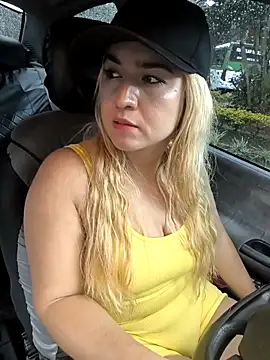 violet-grey online show from April 16, 9:39 pm