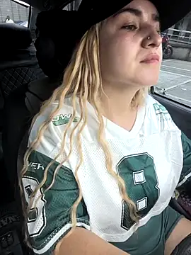 violet-grey online show from March 12, 12:31 pm