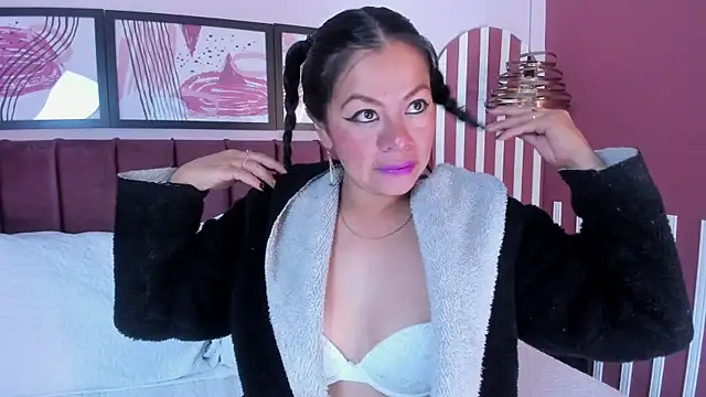 Saray Becker  online show from March 20, 3:40 am