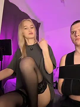 Kristina Maks online show from March 3, 8:38 pm