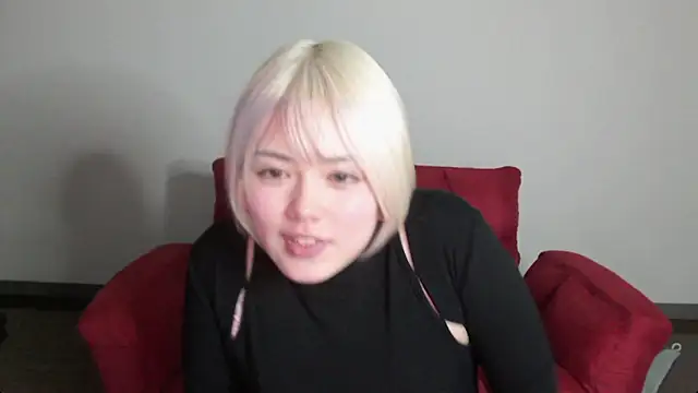 uru luv000 online show from February 19, 8:22 am