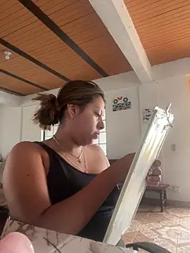 Emiily joee  online show from March 13, 8:47 pm