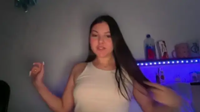 yourmila1 online show from March 5, 10:27 pm