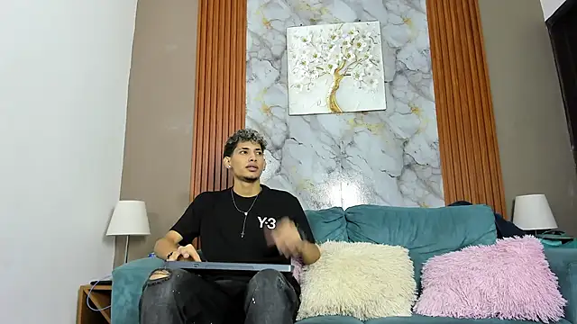 YOUNG BOYS HELL online show from March 28, 1:17 am