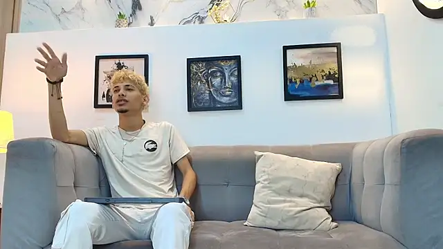YOUNG BOYS HELL online show from May 29, 1:33 am