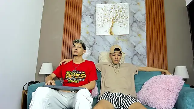 YOUNG BOYS HELL online show from March 19, 1:16 am