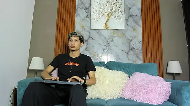 YOUNG BOYS HELL online show from March 14, 1:22 am