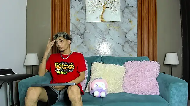 YOUNG BOYS HELL online show from March 7, 2:40 am