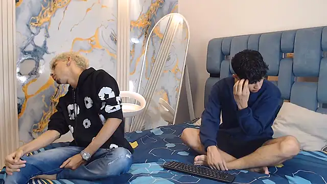YOUNG BOYS HELL online show from May 22, 1:25 am