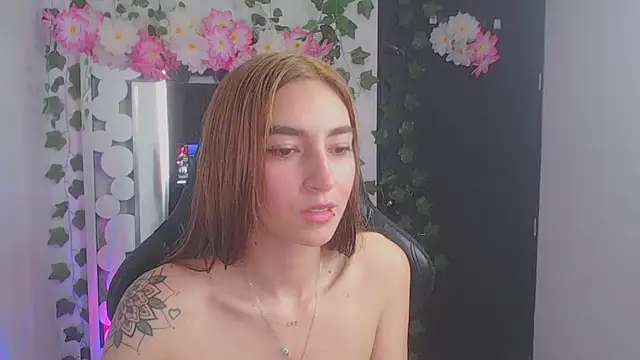 Mis Cersi online show from March 14, 7:09 pm