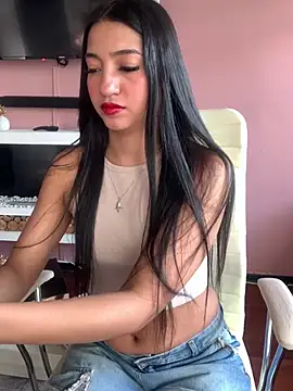 Snapshot of Daniela_Pink chatting on February 20, 12:29 pm Daniela Pink online show from February 20, 12:29 pm