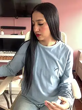 Daniela Pink online show from March 13, 12:43 pm